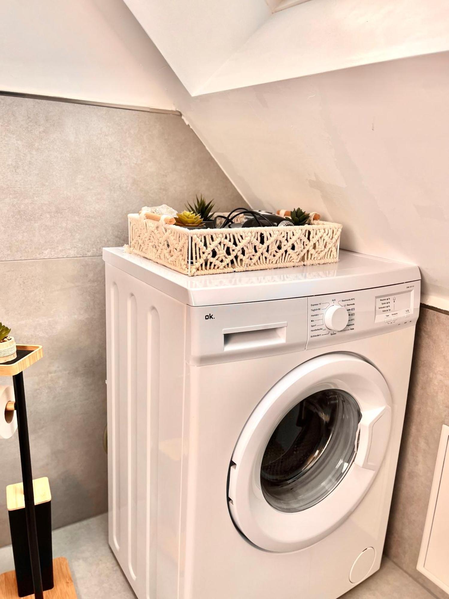 Modernes Loft Naehe Messeplatz, Ewerk Bahn Apartment Saarbrucken Bagian luar foto